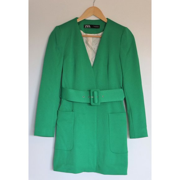 Kelly Green Suit Dress with Belt - Picture 1 of 11